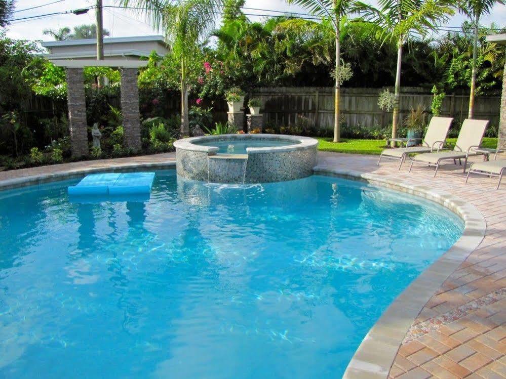 Heffron Manor Hotel Wilton Manors Exterior photo